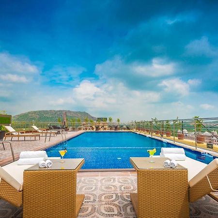 Clarion Inn Jaipur Kukas Екстер'єр фото