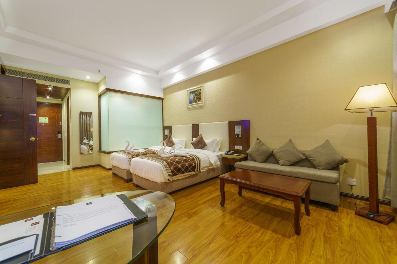 Clarion Inn Jaipur Kukas Екстер'єр фото