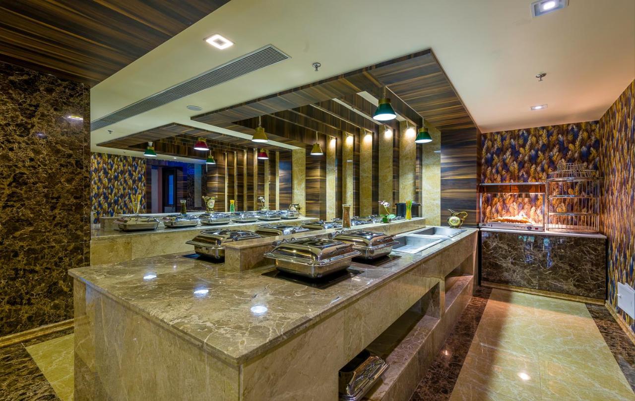 Clarion Inn Jaipur Kukas Екстер'єр фото